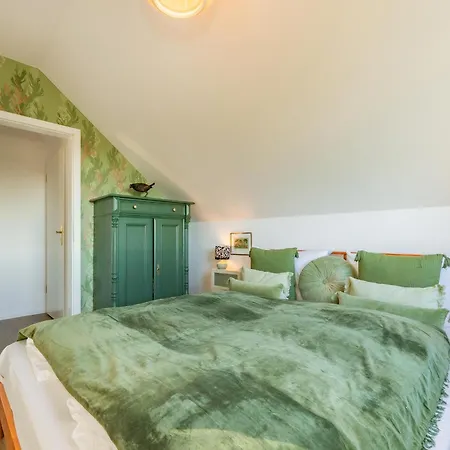 Apartment Sommerlicht 12 *